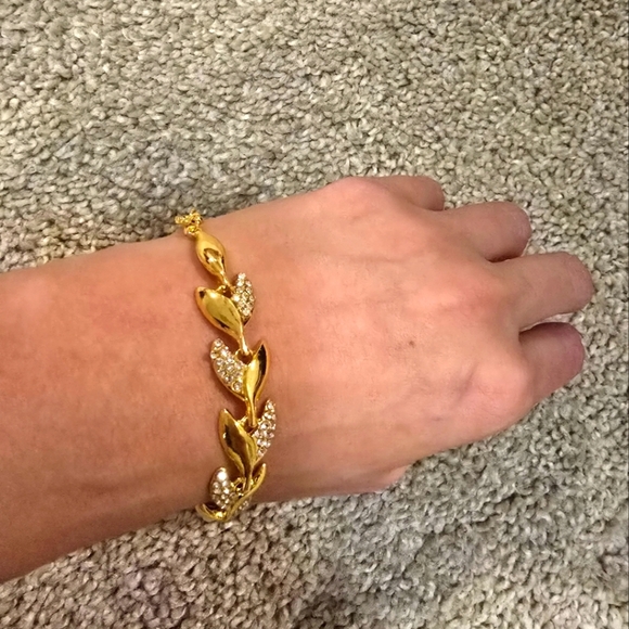 21kgp Duabi Jewelery Elegant Gold Leaf Bracelet - Picture 1 of 6